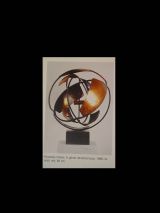 Haraszty István: A gömb dinamizmusa. Fa, acél, réz; 60 cm, 1968